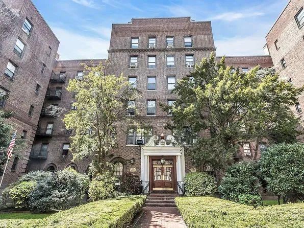 83-80 118th St #3P, Queens, NY 11415