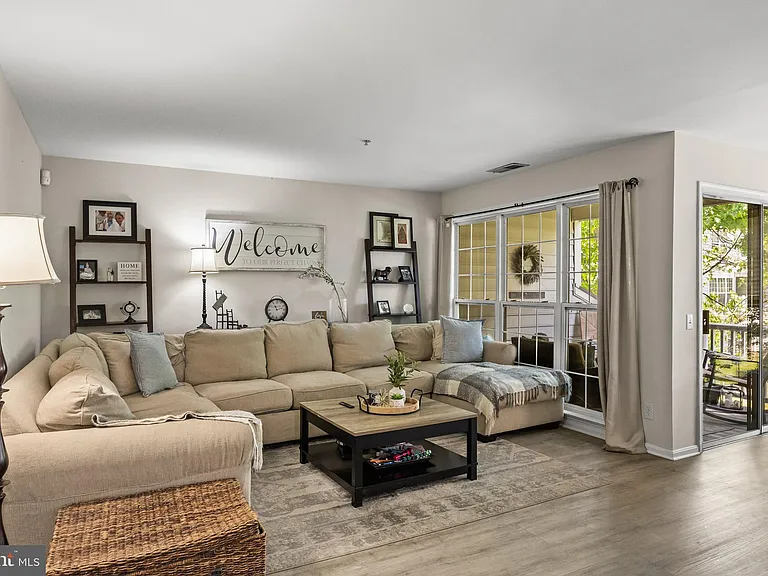 116 Wildflower Pl — Photo 2