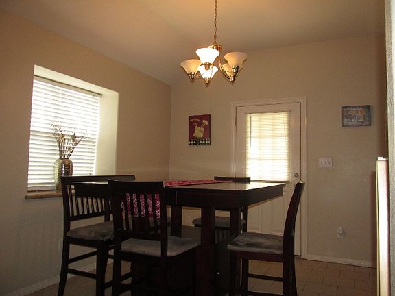 5th image of 3730 Stratosphere Dr