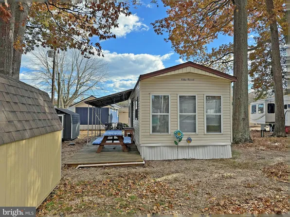 19952 1st Ave #9, Rehoboth Beach, DE 19971