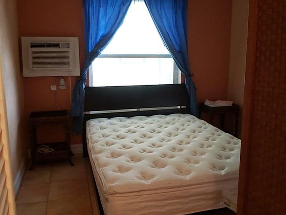 5th image of 4025 Indian Creek Dr APT 201