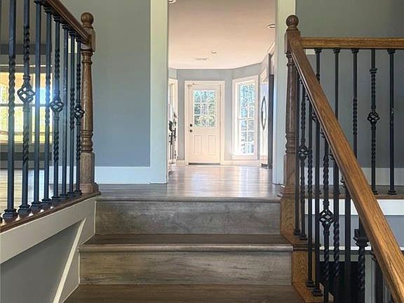 2nd image of 1250 Persimmon Place Dr