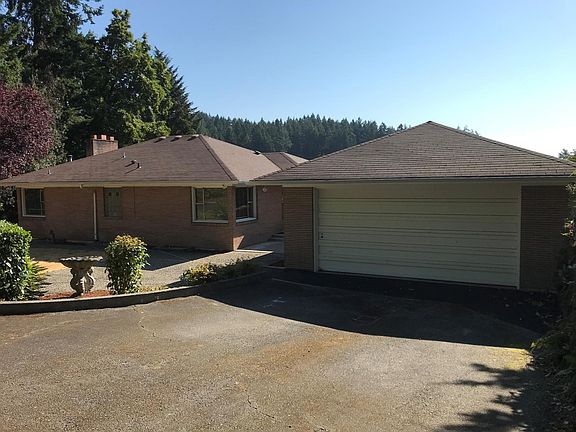 5th image of 7610 Soundview Dr
