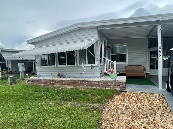 2nd image of 958 Avanti Way