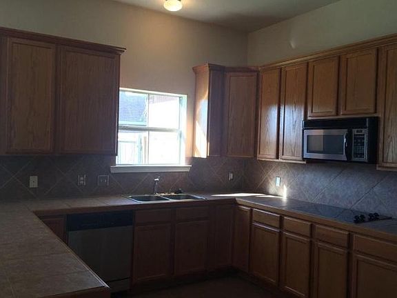 2nd image of 26064 Wimbledon Ave