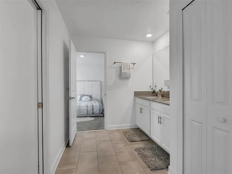 9084 Sommerset Hills Dr — Photo 32