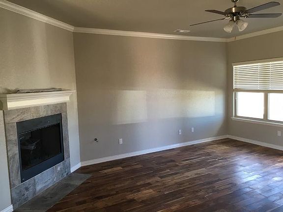 4th image of 550 Sorrento Dr