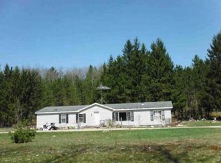 2499 Hoosier Valley Rd, Traverse City, MI 49685