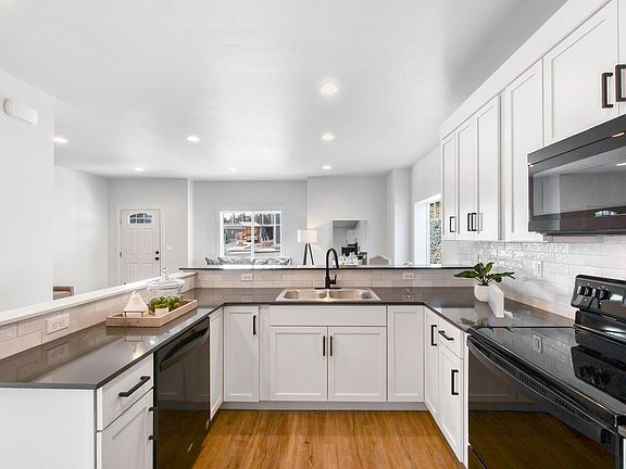 5th image of 2076 Black Pines Pl #1