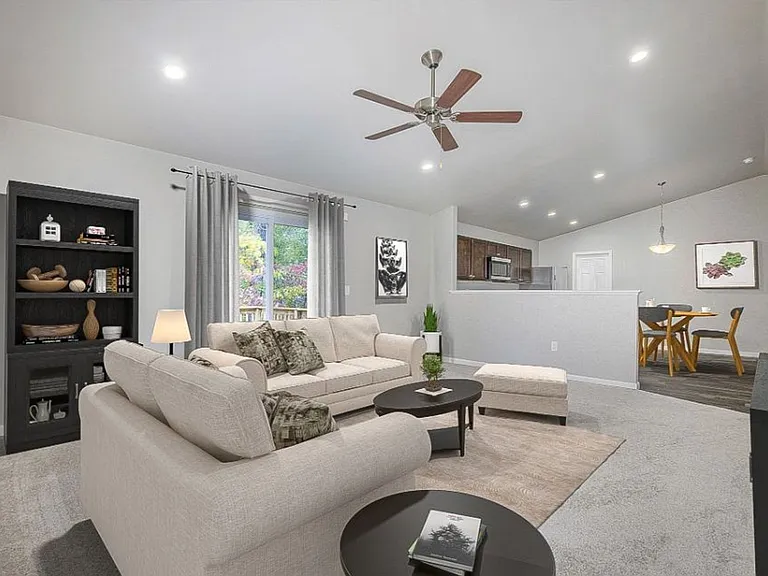 1312 Chapel Hill Dr — Photo 5