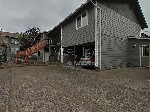 1961 NW Grant Ave #5 Photo 1