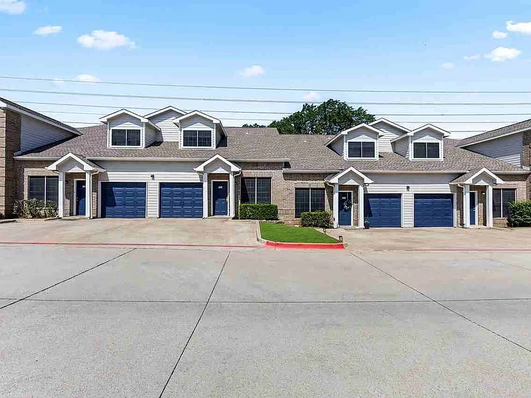 Prairie Estates — Photo 28