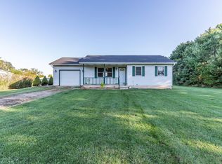 8299 E Bellevue Hwy, Eaton Rapids, MI 48827