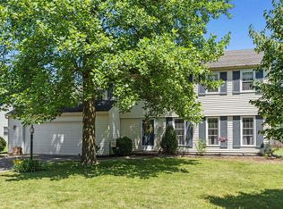 5501 Tomahawk Trl, Fort Wayne, IN 46804