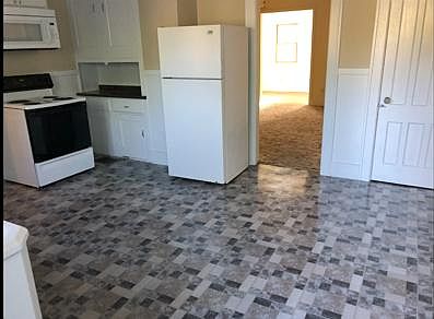 2nd image of 79 Clay St #1