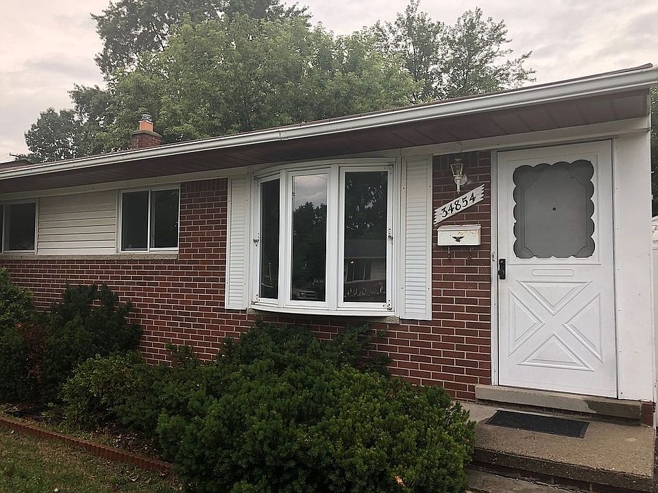 1st image of 34854 Avondale St
