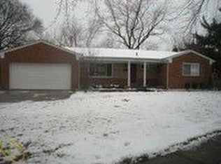 27506 Santa Ana Dr, Warren, MI 48093