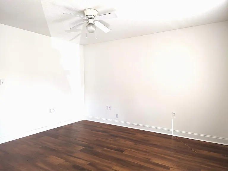 168 N Windridge Ln #B — Photo 15