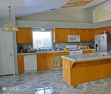 5th image of 4216 Sierra Redwood Dr