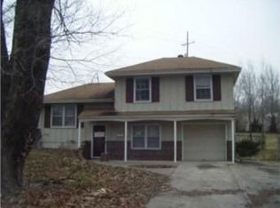 5808 E 95th Ter, Kansas City, MO 64134