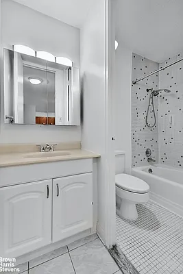 Rented by Brown Harris Stevens | media 6