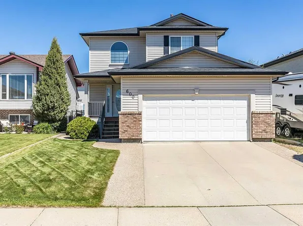 600 S Stark Way SE, Medicine Hat, AB T1B 4P6