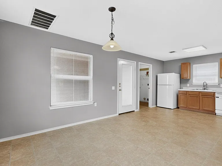 13528 Briarcreek Loop — Photo 10