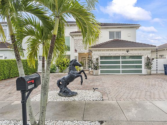 2nd image of 15580 SW 176TH Terrace