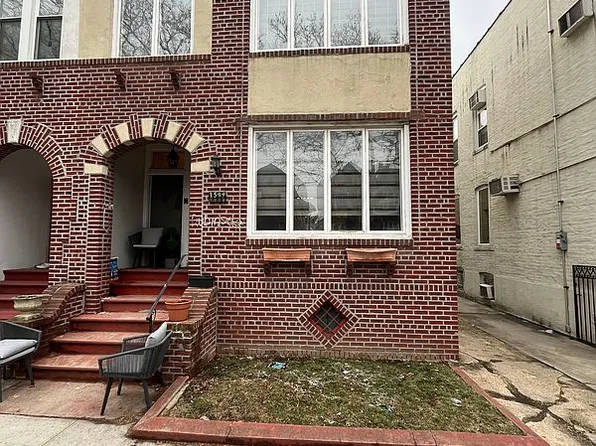 1509 E 31st St, Brooklyn, NY 11234