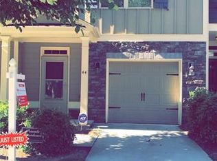 44 Creighton Ln, Marietta, GA 30008