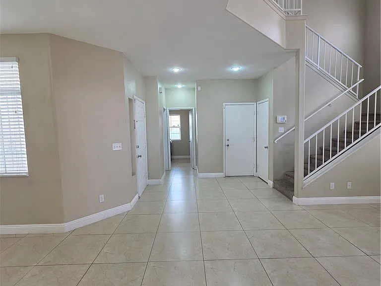 2524 Silver Shadow Dr — Photo 10