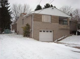 145 Mallard Dr, Mc Kees Rocks, PA 15136