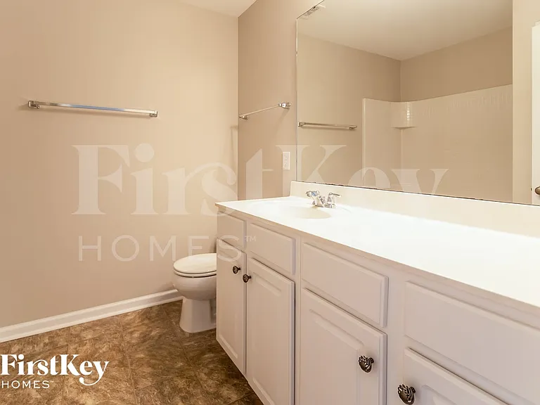 423 Mountain Laurel Cir — Photo 13