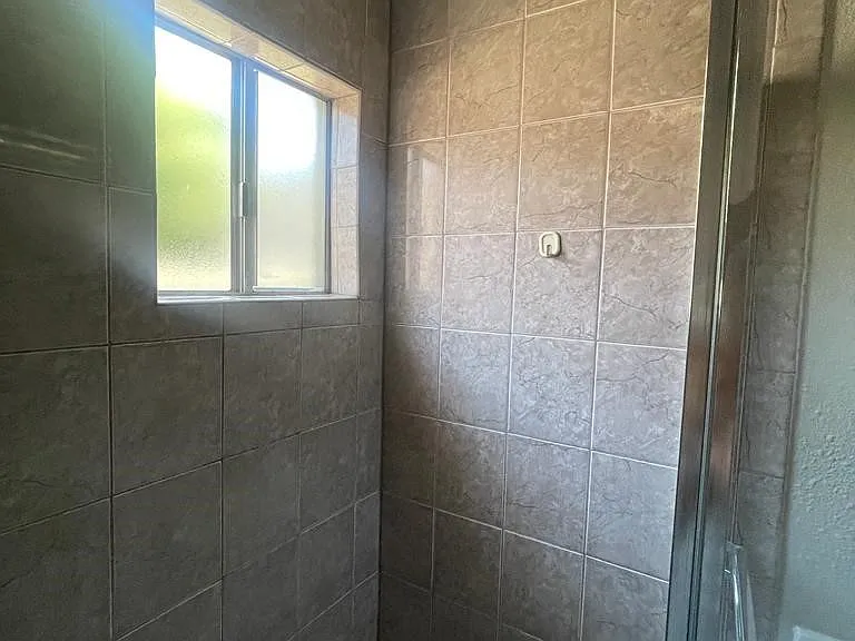 9702 Redfern Ave — Photo 20