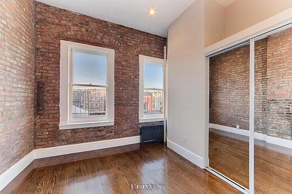 Rented by Town Residential | media 42