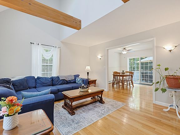3rd image of 21 Patriot Way