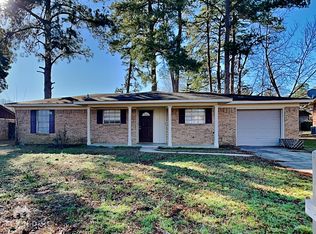 204 W Pioneer St, Wake Village, TX 75501