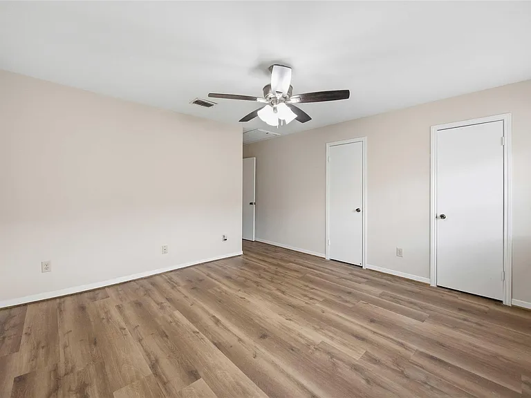 10336 Briar Forest Dr — Photo 15