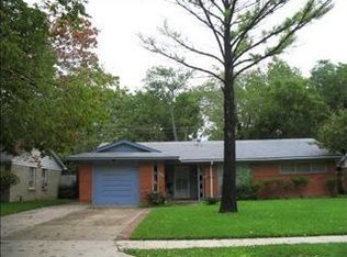 3215 Longmeade Dr, Farmers Branch, TX 75234