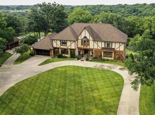 5751 McCoy St, Kansas City, MO 64133