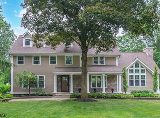 146 Galloping Hill Rd, Basking Ridge, NJ 07920
