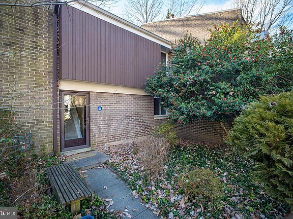 4th image of 1781 Wainwright Dr