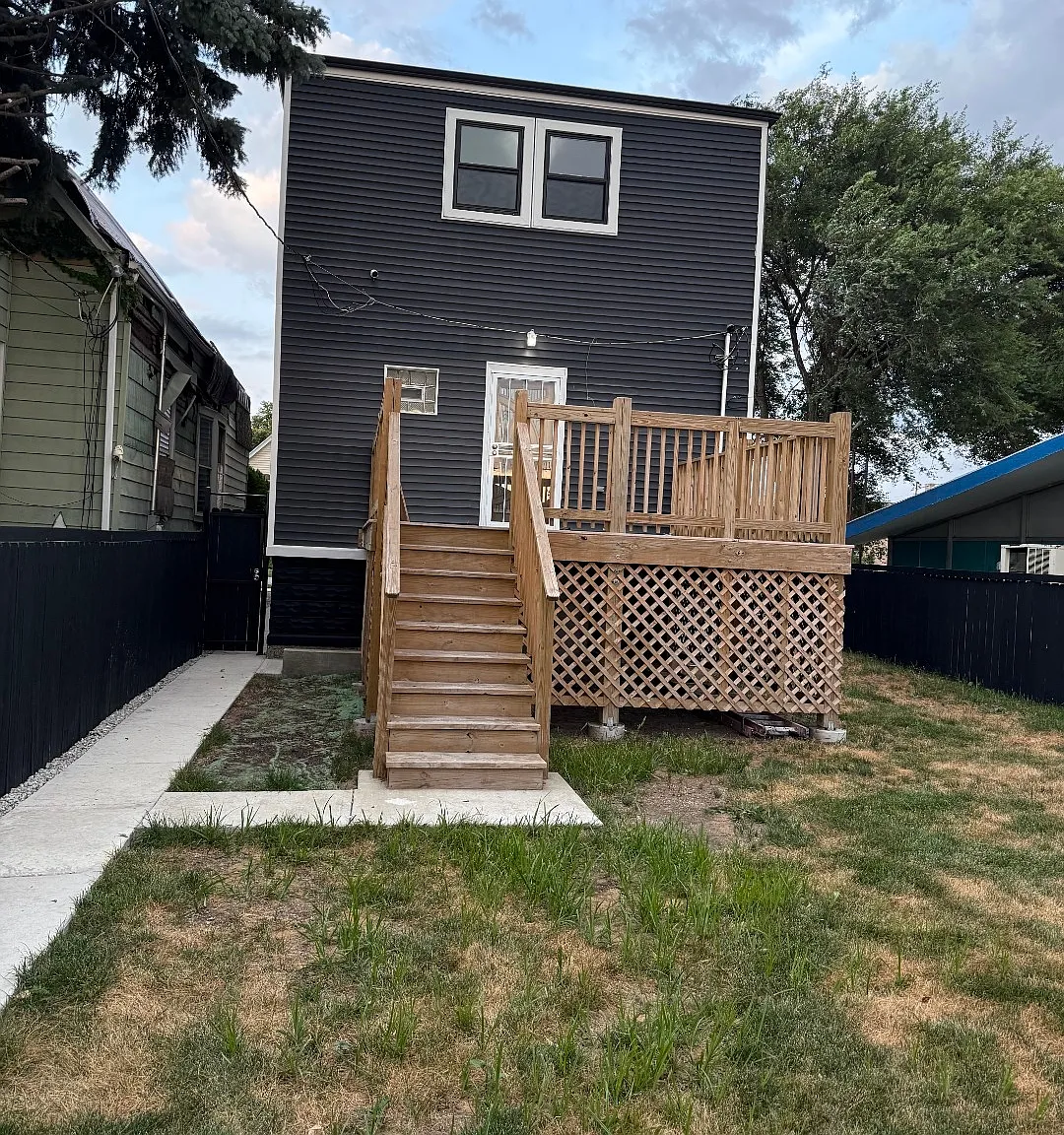 4 bed, 3.5 bath, 1730 sqft, $2,800 — Photo 2