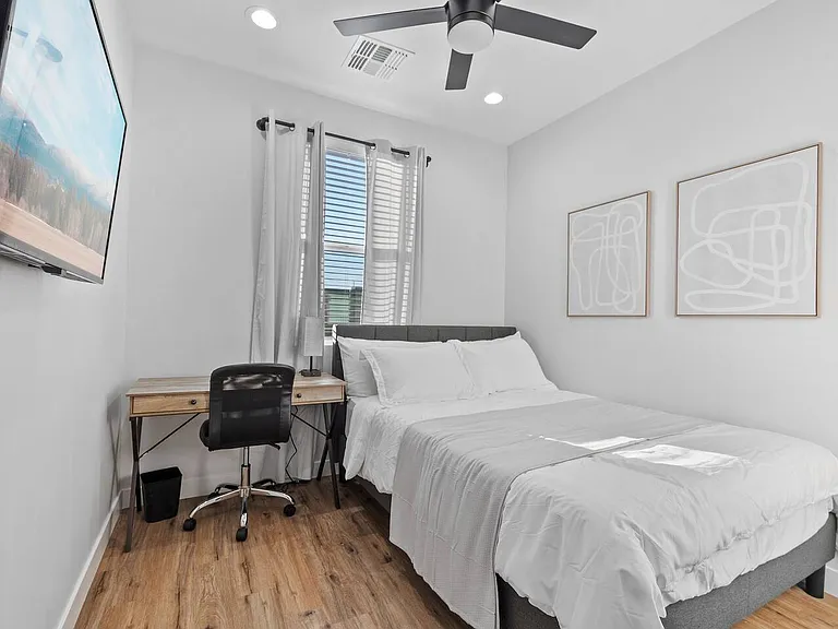3753 E Polk St #A — Photo 11