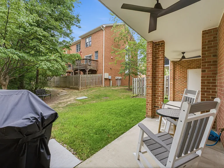 6932 Fairfax Dr #100 — Photo 44