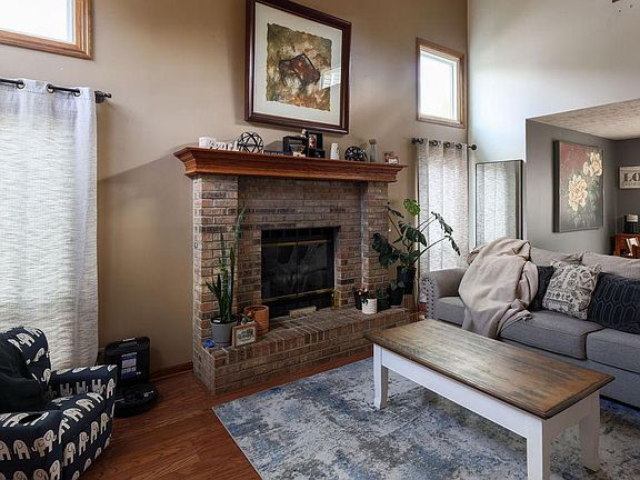 5th image of 813 Driftwood Dr