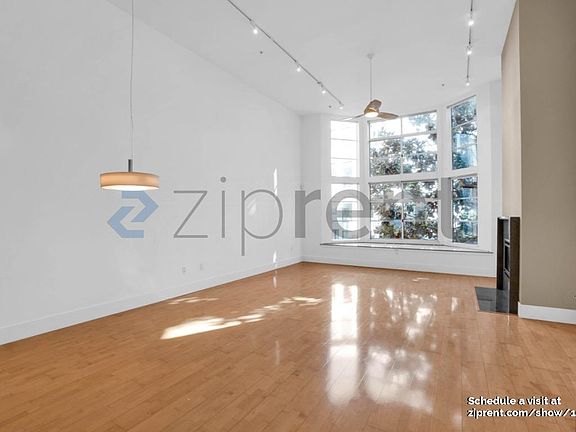 Main Floor 01