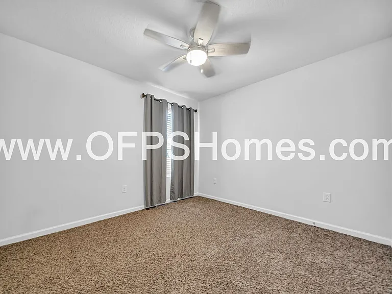 413 Scarborough St — Photo 23