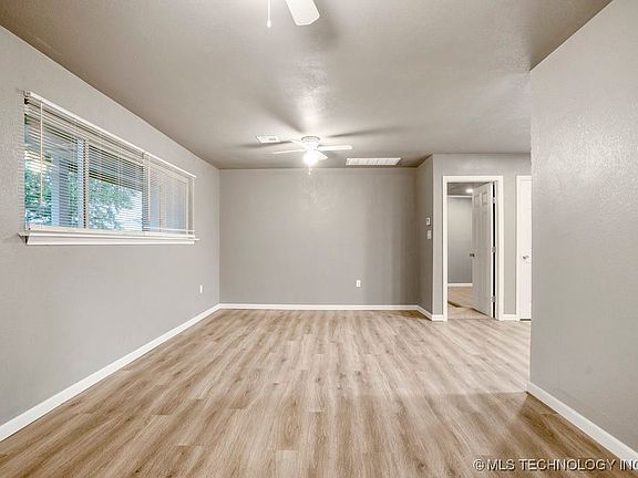 5th image of 20415 E Admiral Blvd