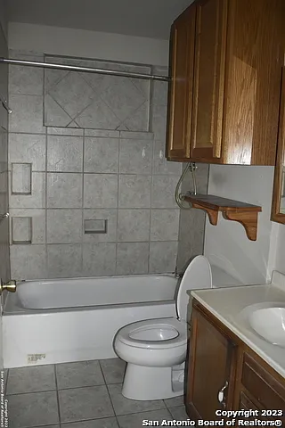 5026 Benham Dr — Photo 8